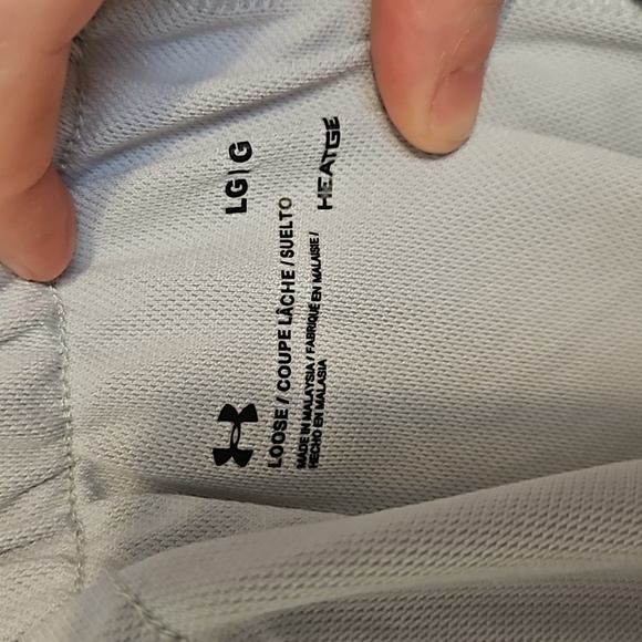 Under Armour gray and silver shorts - Picture 2 of 3